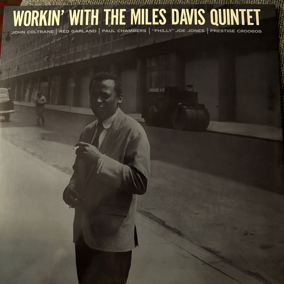 Now spinning - Workin’ With The Miles Davis Quintet. Recorded in 1956 and released circa January 1960.

In 1955 Davis formed a new quintet, featuring John Coltrane (tenor sax), Red Garland (piano), Paul Chambers (bass), and “Philly” Joe Jones (drums).
1/2 https://t.co/IzAICM1E2k
