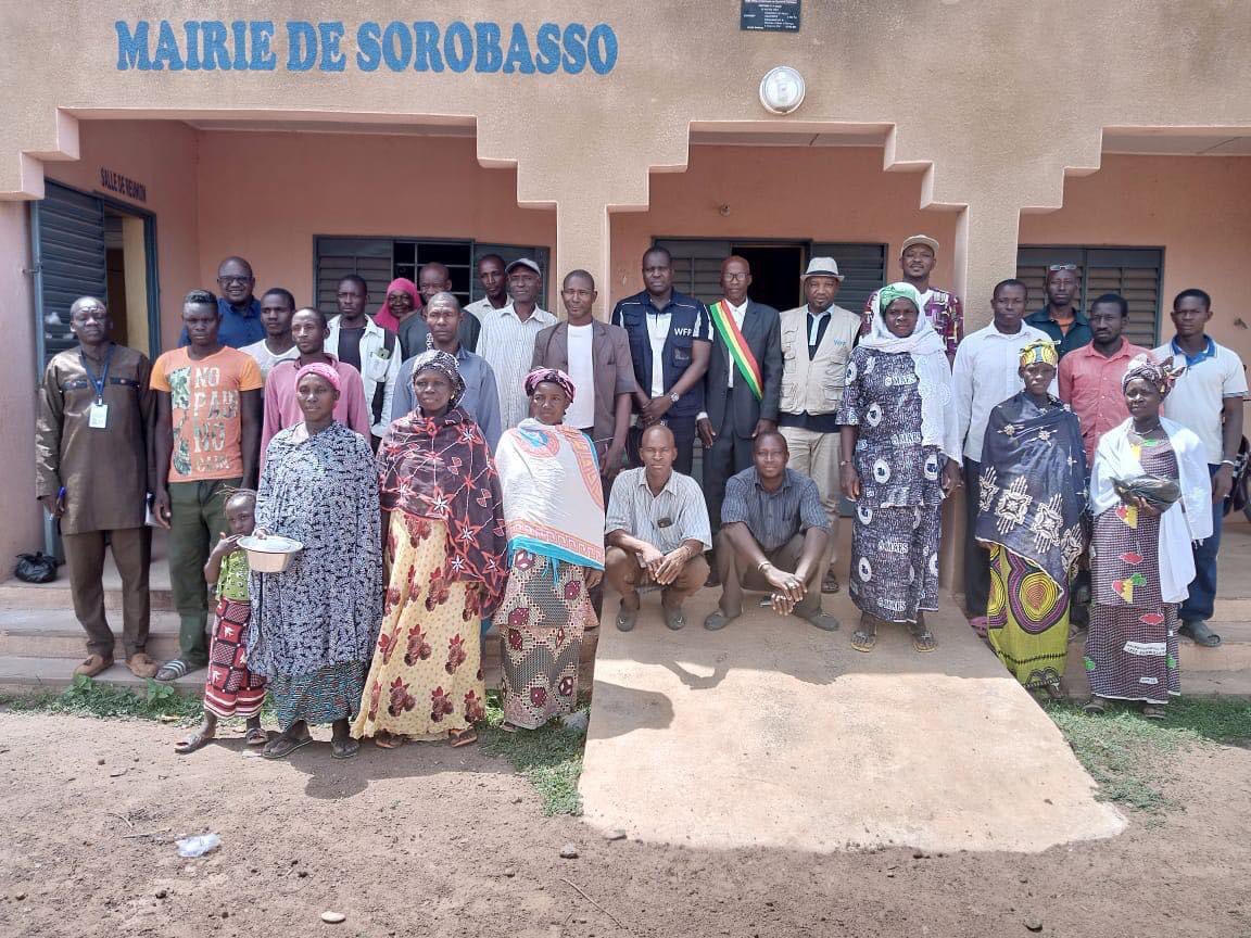 Mission de suivi des activités réalisées dans le cadre du #projetP2REF dans les villages de #Nitiorosso et #Sorobasso. Le projet est financé par le #FondClimatMali et mise en œuvre par le consortium #AMEDD #SahelEco parrainé par le #PAM.
 #Impacts2023