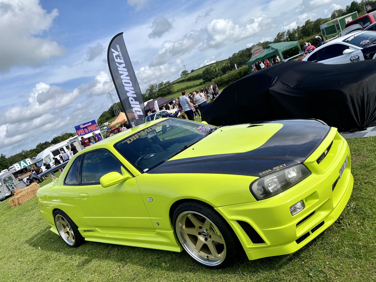 BrookfieldDan's tweet photo. The DMG Skyline @r34_ricky turned some heads this weekend 😍 at @wheelsupnorth 

#wheelsupnorth 
#r34 
#r34skyline 
#r34gtt 
#nissanskyline 
#jdmculture 
#acidgreen
#jdmsociety 
#petrolheadonsim 
#thedipmonkeygarage https://t.co/8P17I6W5Xj
