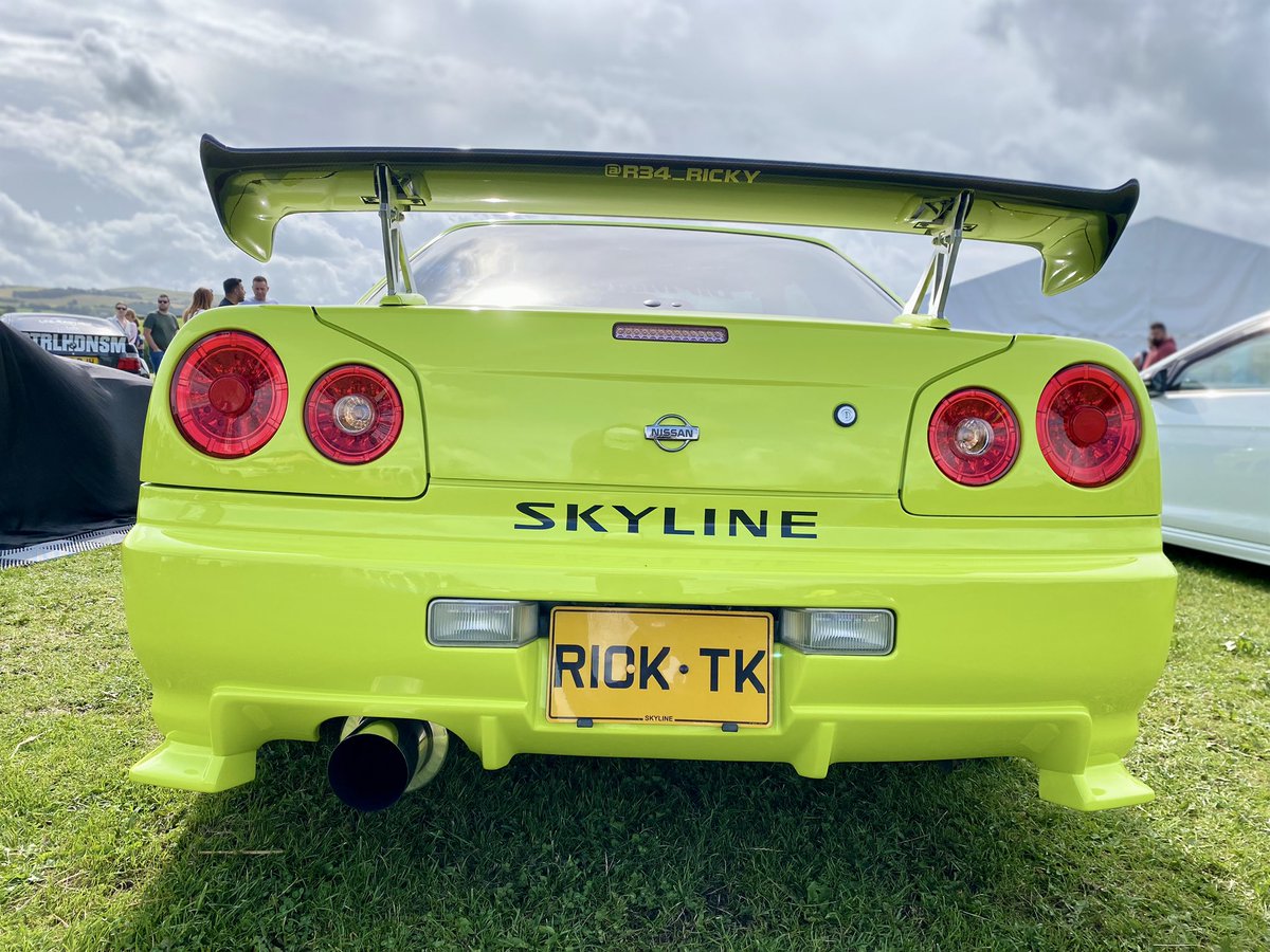 BrookfieldDan's tweet photo. The DMG Skyline @r34_ricky turned some heads this weekend 😍 at @wheelsupnorth 

#wheelsupnorth 
#r34 
#r34skyline 
#r34gtt 
#nissanskyline 
#jdmculture 
#acidgreen
#jdmsociety 
#petrolheadonsim 
#thedipmonkeygarage https://t.co/8P17I6W5Xj