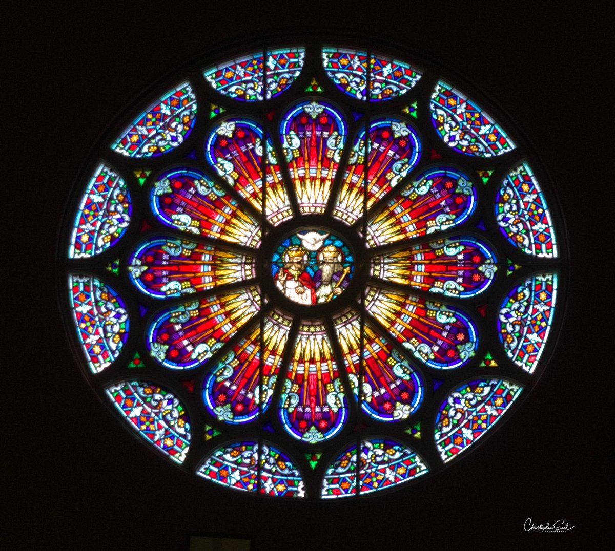 chriseiel2's tweet photo. Stained glass window in Catholic Church in Steinauer, Nebraska. https://t.co/JlBtRsMwqz