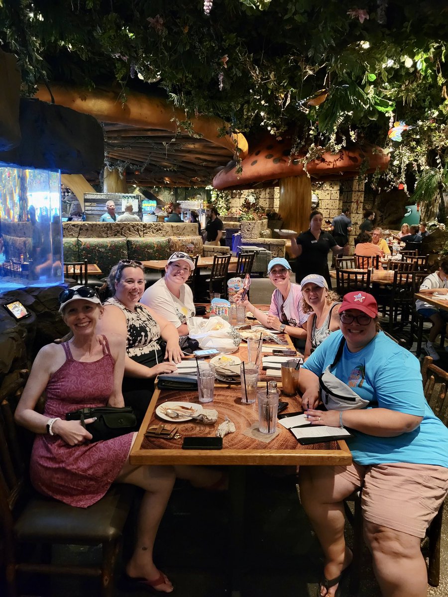 teachergal_ks's tweet image. Flat Alane had a great day at Disney Springs after we got back from the cruise &amp;amp; #impactretreat! She ate at Rainforest Cafe, got chocolate wasted (even though she doesn’t like sweets) &amp;amp; spent time playing with Legos! 🤩 #SummerWithAlane #sailawaywithalane @AlaneAdamsBooks