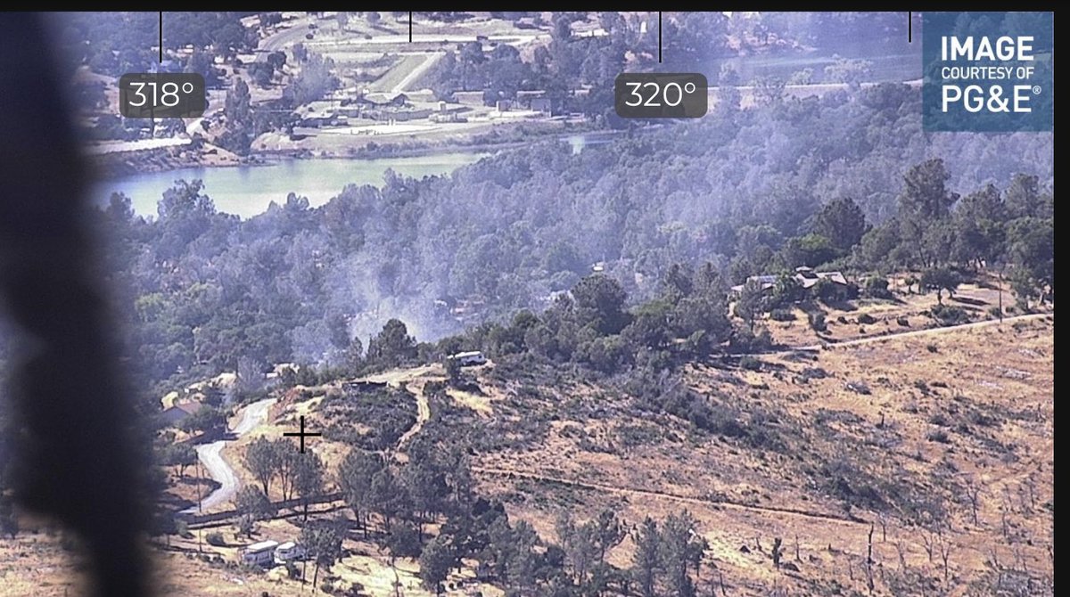 CALFIRE_ButteCo's tweet photo. #OldFire (update) Firefighters are at scene of a half acre vegetation fire moving at a slow rate of spread. Units are making good progress holding the fire to Old Olive Highway. https://t.co/liyQAuGM00