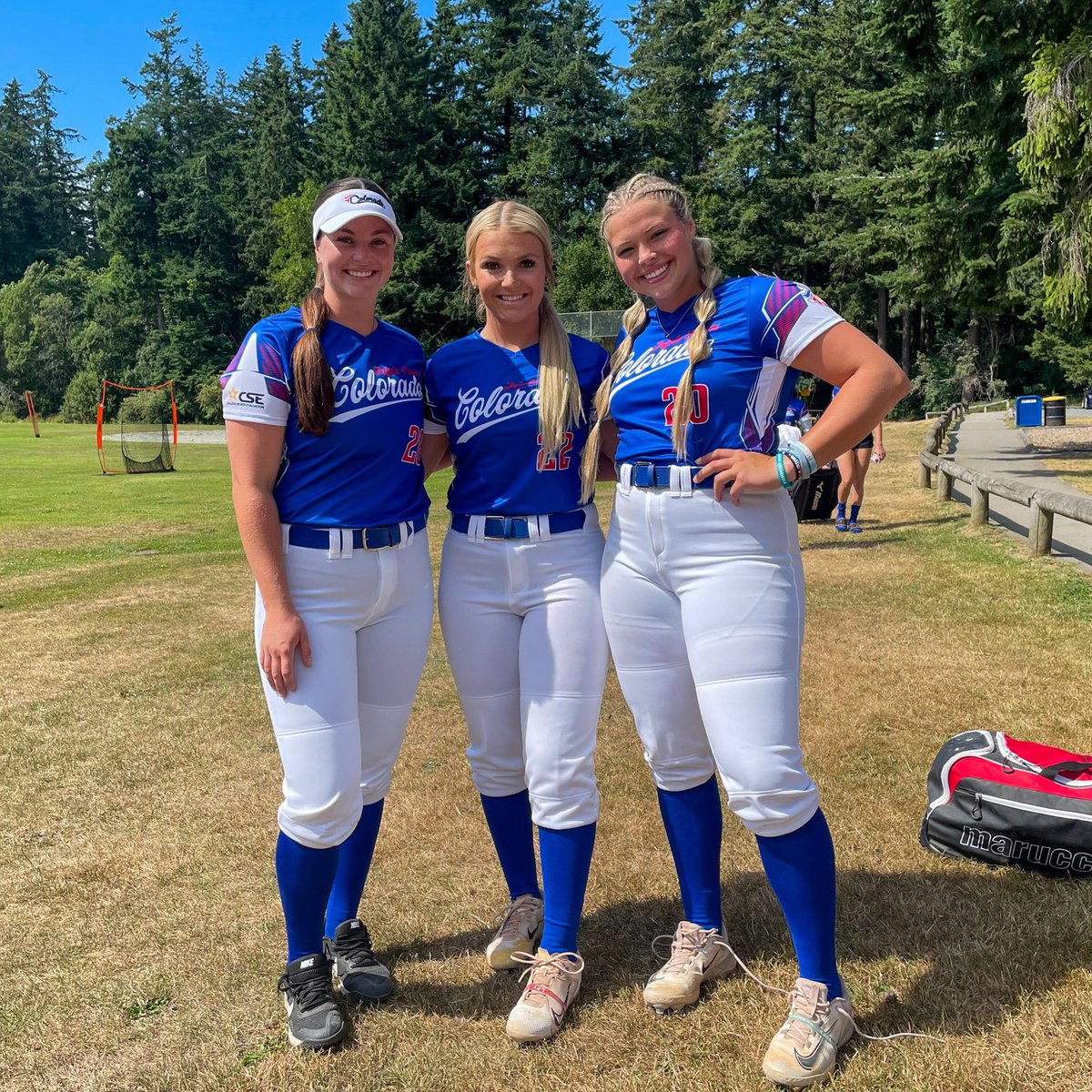 RazorbackSB's tweet photo. 📍 Vancouver, B.C.

Good luck at the Canada Cup, @rylin_hedgecock, @McgaffinNikki and @hannahgammill! https://t.co/CniQDrXpXG