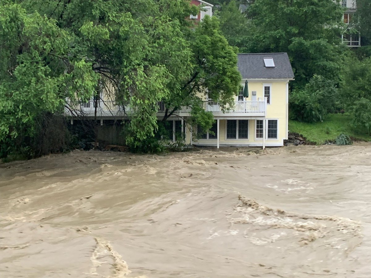 This beautiful Woodstock, #VTwx home was built in 1890 and is for sale on Zillow for $1,495,000. #VTflood23