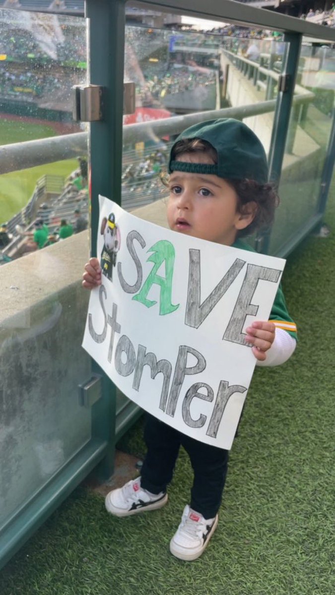 OaklandRooted's tweet photo. SAVE. STOMPER! 

#FisherOut #SellTheTeam https://t.co/VCvcucDSVb