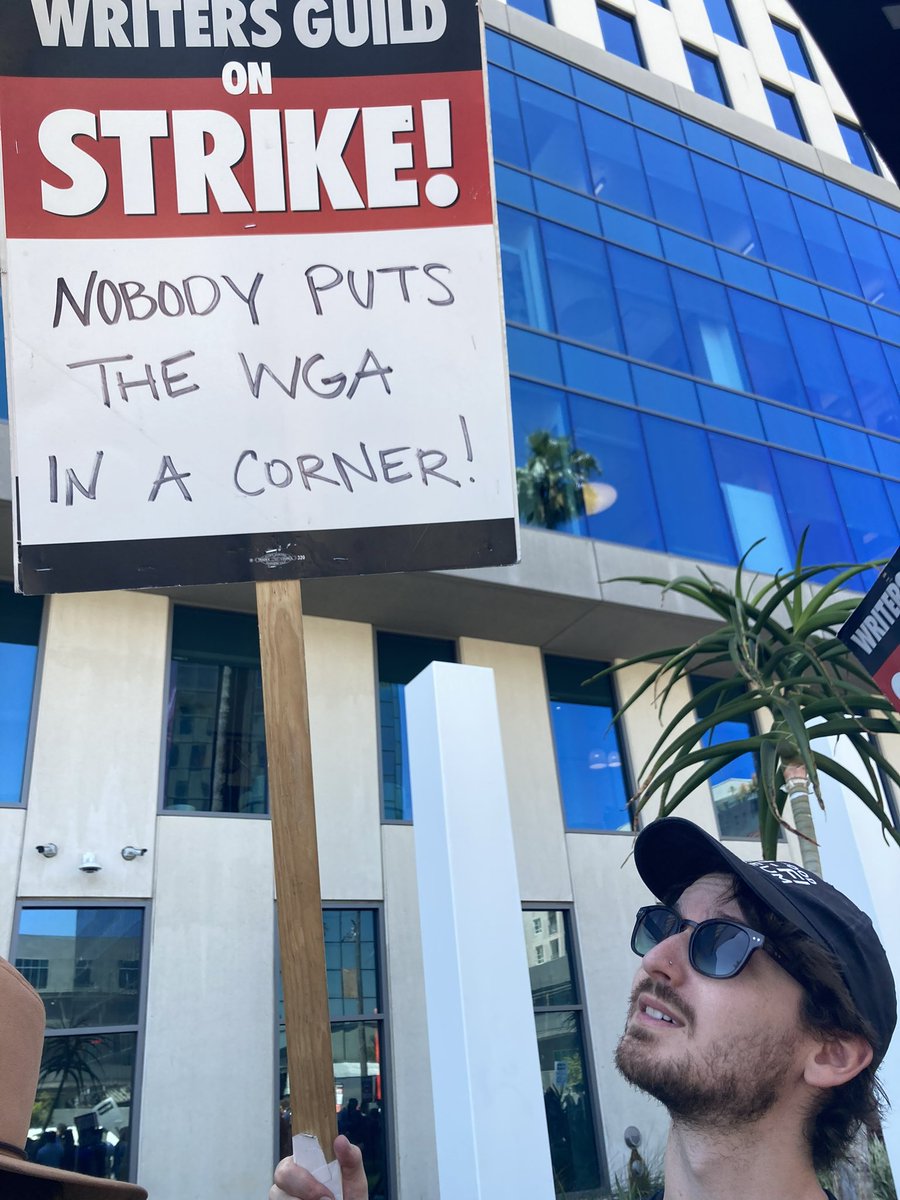 Alec Engerson tweet media