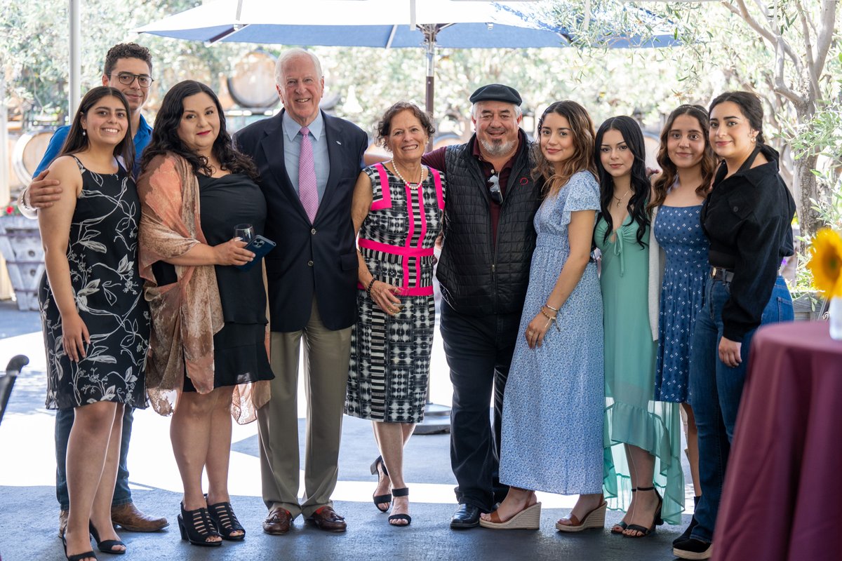 We are proud and grateful to have hosted U.S. Rep. Mike Thompson's "American Dream Awards" this past weekend. Our very own Rolando Herrera was honored for his decades of work in winemaking in Napa Valley.

ow.ly/Q8MQ50P85Xw