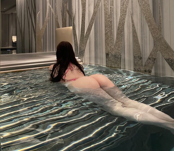 🧜&zwj;♀️ https://t.co/4qUPzWCIAk