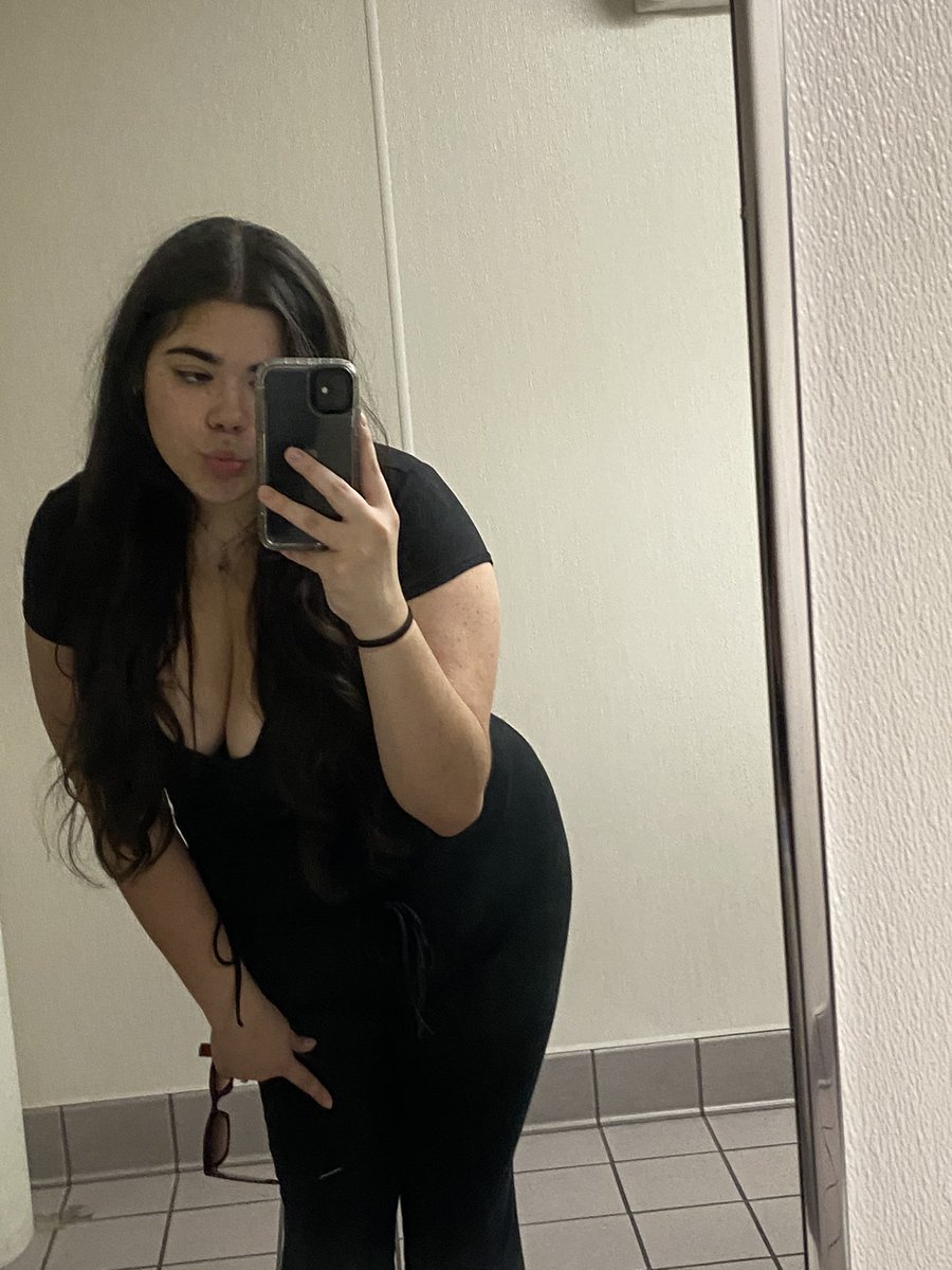 xxxxxoxxx🖤🖤🖤🖤