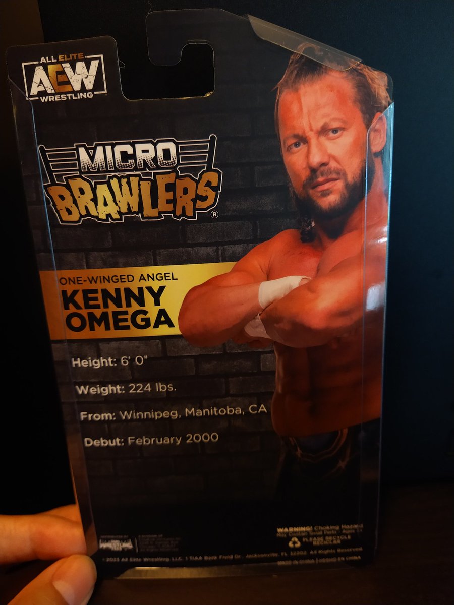 ohheyitskaylaa's tweet image. Yayyyy he FINALLY arrived. #KennyOmega #AEW #PWTees