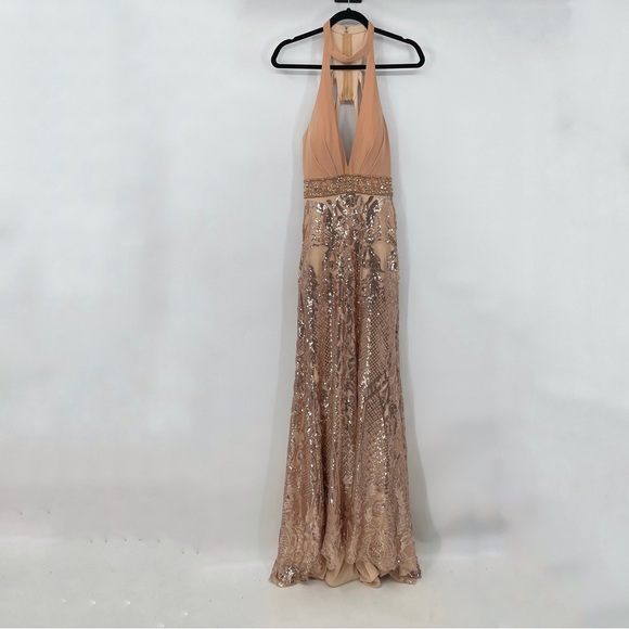 vintage_mod's tweet photo. So good I had to share! Check out all the items I'm loving on @Poshmarkapp from @MeganKayHumble #poshmark #fashion #style #shopmycloset #calypsostbarth #gravitydefyer #rachelallan: https://t.co/chi8CcXjWH https://t.co/zeJva9Kw8p