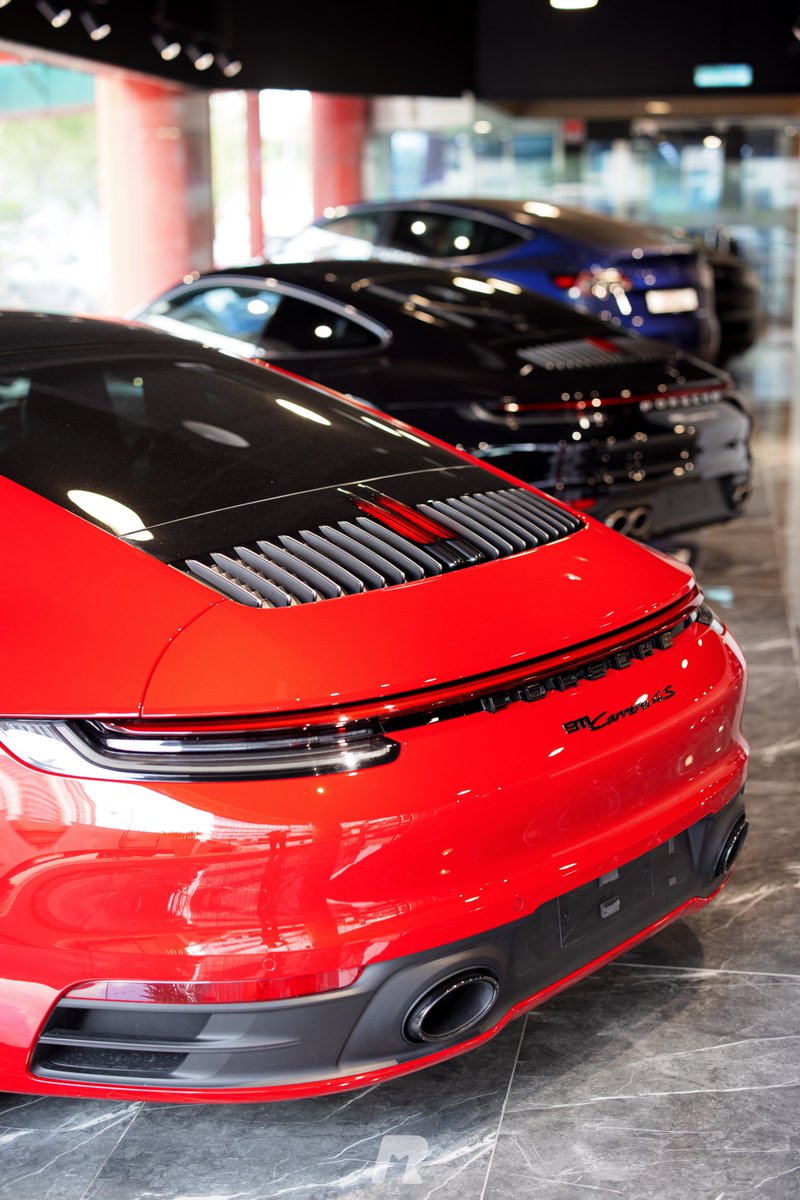 Importing from the UK now is pretty expensive due to the currency so ready stock cars is good price

Current stock in showroom:

2 units of 911 Carrera 4S - Black or Carmine Red
2 units of Macan - Miami Blue or Carmine Red
Tesla Model Y LR - Deep Blue
Tesla Model 3 LR - Black https://t.co/HzbgzxDrtz