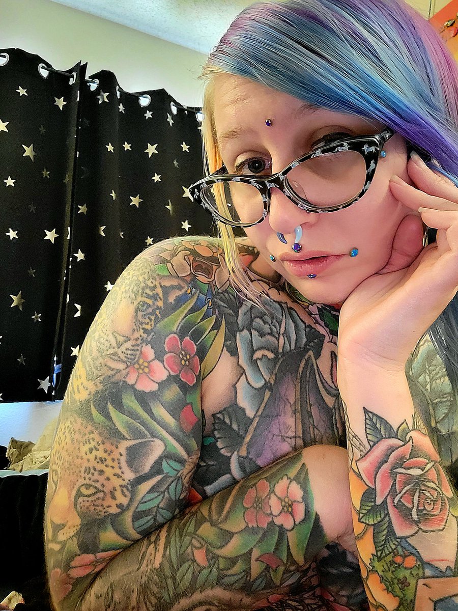 Show me some love💜 cashapp: $kittenamidala 
Venmo: @ purplepincushion
Chime: $kittenamidala