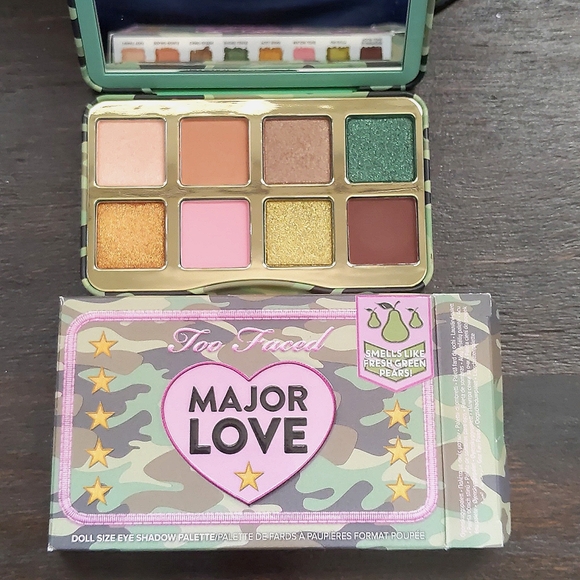 So good I had to share! Check out all the items I'm loving on <a href="/Poshmarkapp/">Poshmark</a> #poshmark #fashion #style #shopmycloset #hottopic #toofaced: posh.mk/pWqu2i74kBb