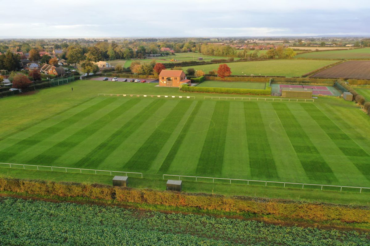 🚨 Pre-Season 🚨 

Lads, pre-season will begin Mon 17 July at 6.30 - 8.00 @ the sportsfield and will run Mon and Weds each week. This may be subject to change based on friendlies. 

New players welcome down.