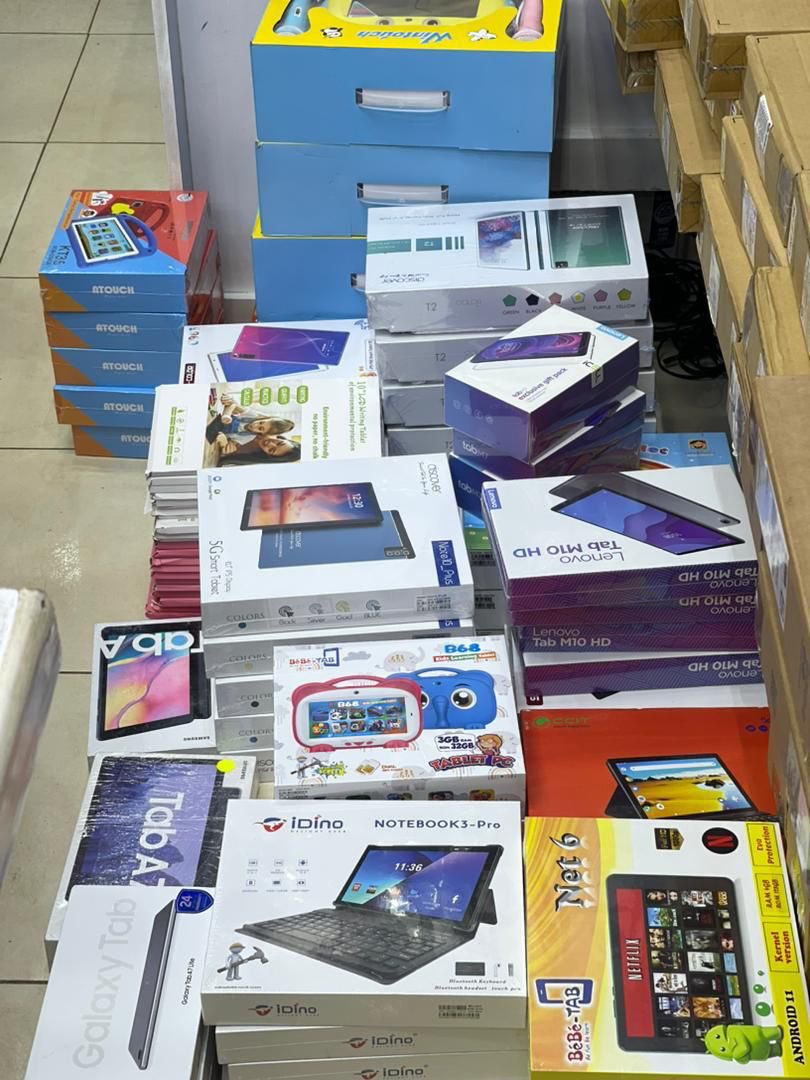 Atuhairecarol10's tweet photo. Get your child an Educational kids-tablet from @DsnComputers. Kids(1-18) years. From 230k <<<<<
0700572264/0783848559
πFido Dido building, along Kampala rd.
π© sales@dsncomputers.com
#DSNComputers https://t.co/KwWPiE8mXM