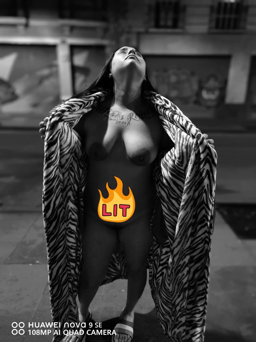 Calentándo la noche que estas muy fria🍑
Alguien que nos ayude ?