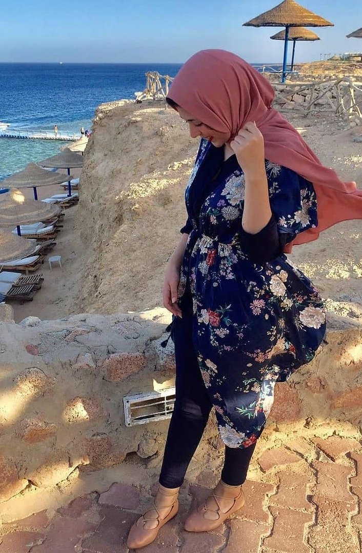 begumakkoz's tweet photo. İfşa etmeden sikermisin beni? https://t.co/XrngQ1BGFw