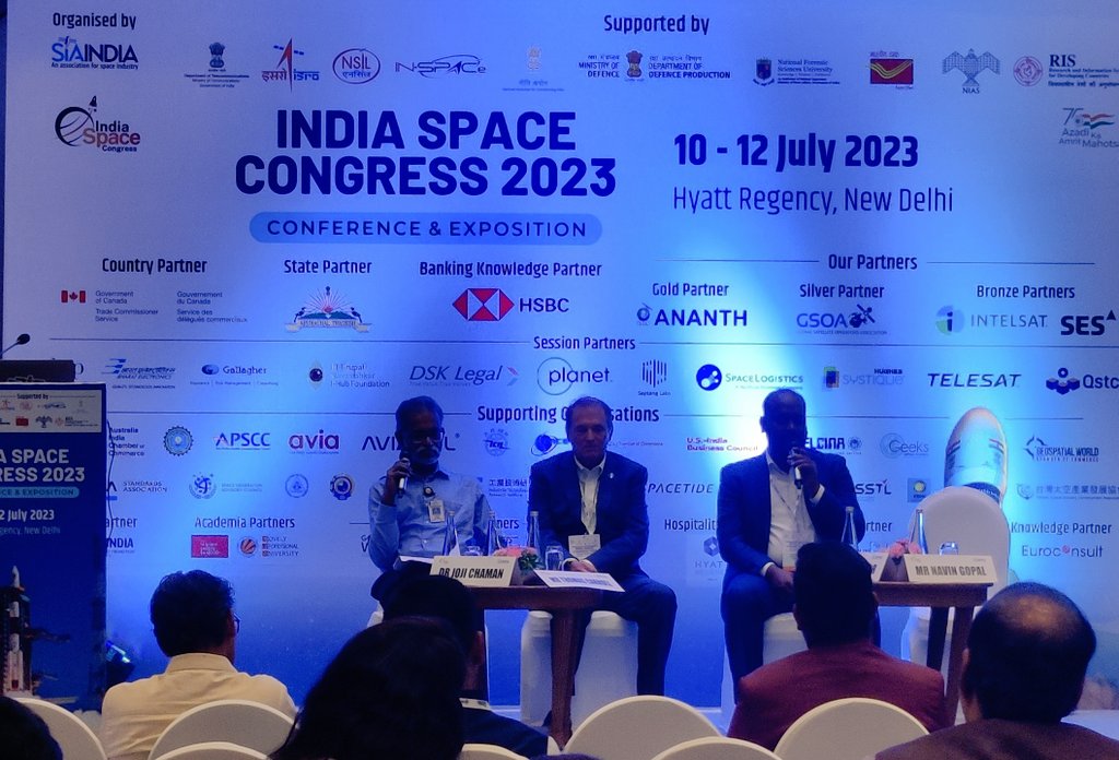 stratnews_tech's tweet image. Discussion | OSAM: Transforming Space Operations &amp;amp; Exploration moderated by Dr Joji Chaman

@satcom_india @girichaitanya19 @space_congress #spaceforall #spaceconference #2ndISC2023
