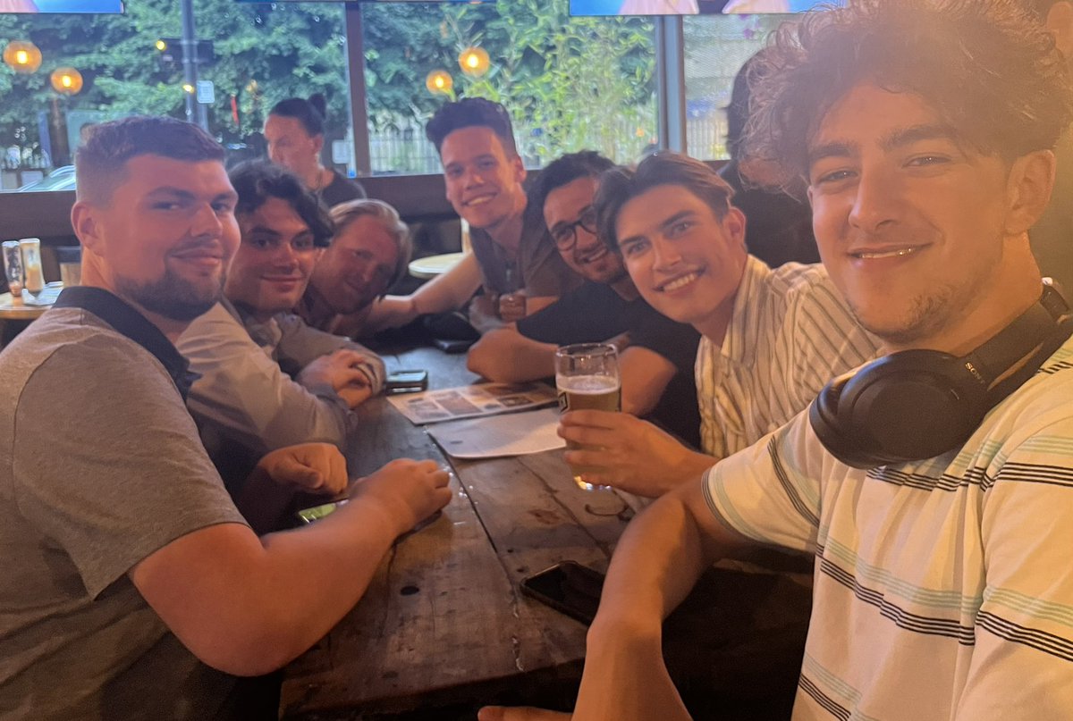 Sam Johnson tweet media