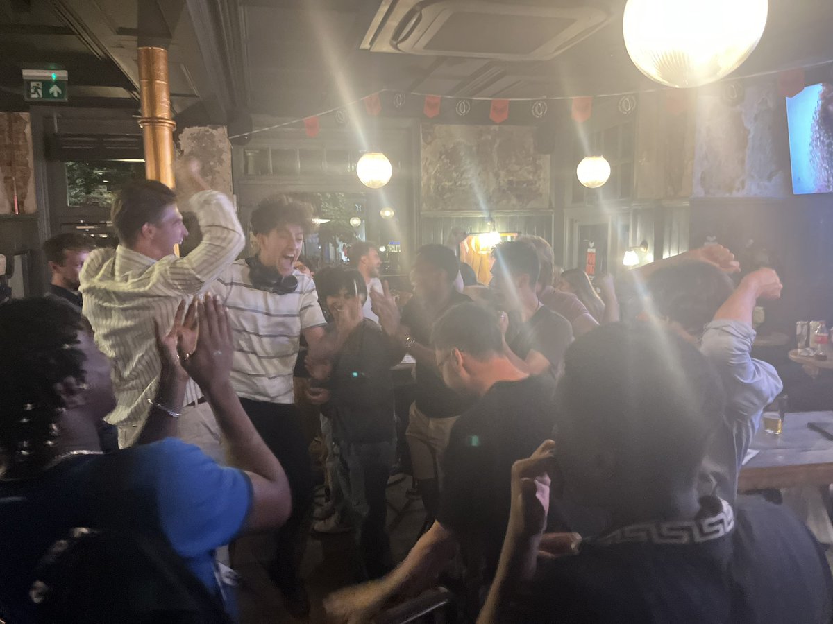 Sam Johnson tweet media