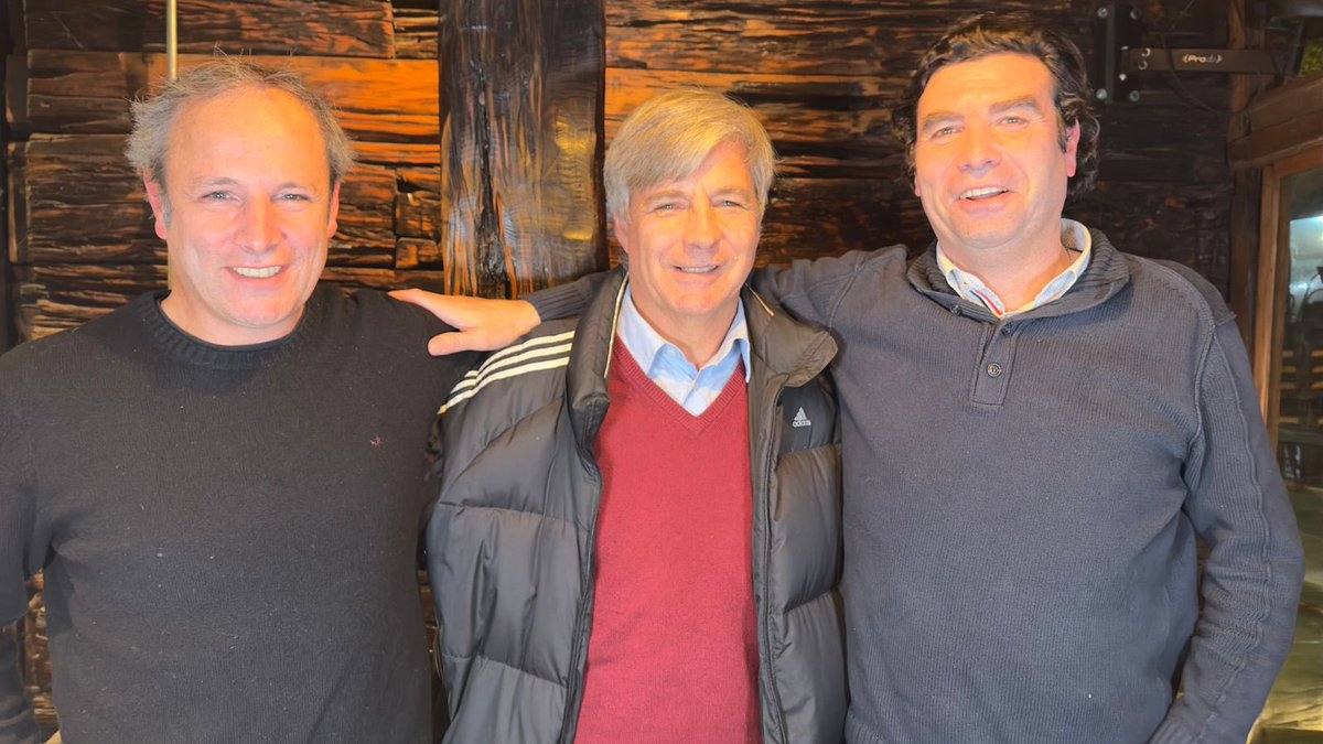 Tan solo un momento 
Capítulo 68 
Programa completo : m.youtube.com/watch?v=X3bXKF…
<a href="/MayneNicholls/">HaroldMayne-Nicholls</a> <a href="/chechoapes/">Sergio Arriagada</a> <a href="/radiolaclave/">Radio La Clave</a> <a href="/Women4Sports_/">Women4Sports</a> <a href="/santiago2023/">Santiago 2023</a> <a href="/TeamChile_COCH/">Team Chile</a> <a href="/LaAbramos/">Abramos la Cancha</a>