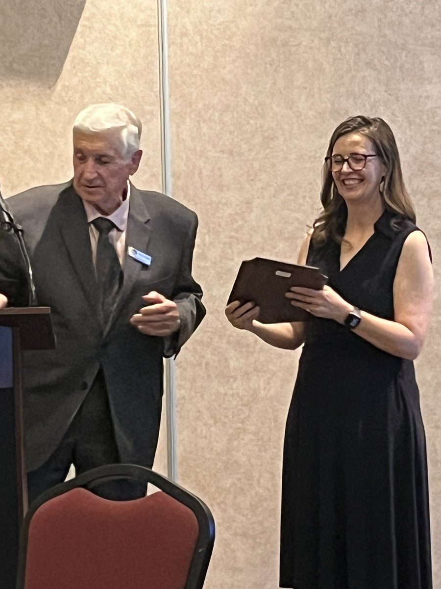 Congratulations to @Zenzinger_AtoZ for receiving the Colorado BOCES Association Meritorious Service Award for her dedication to education!