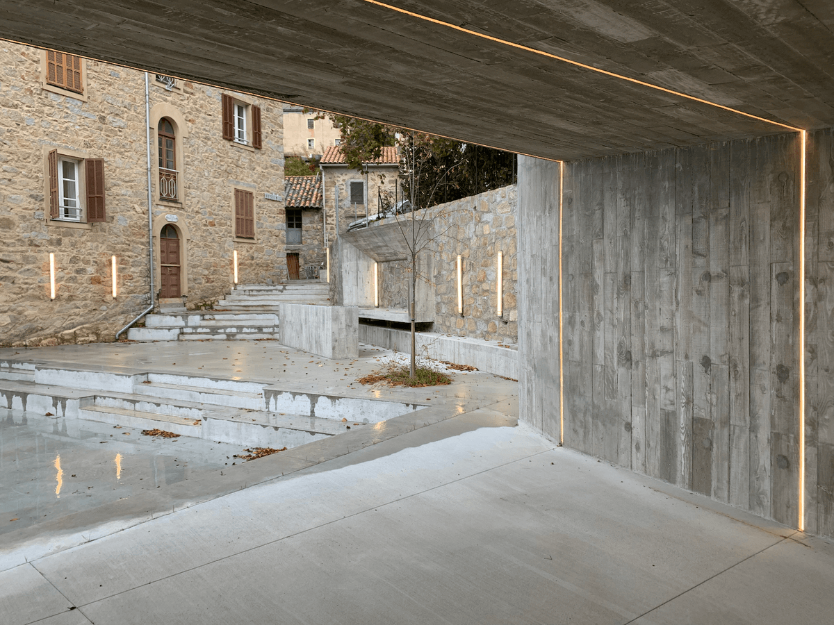 AmazingArchi's tweet photo. Stage Space Tolla, Corsica, France by CGZ Architecture
Read more: https://t.co/OEGs1IZVEE
Photography: CGZ Architecture

#france
#tolla

#architect
#architecture
#amazingarchitecture https://t.co/dbDDm7KBzk
