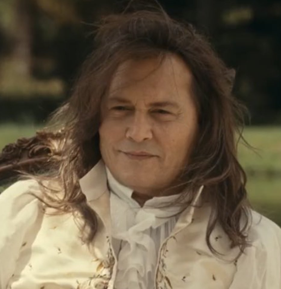 #istandwithamberheard tweet media