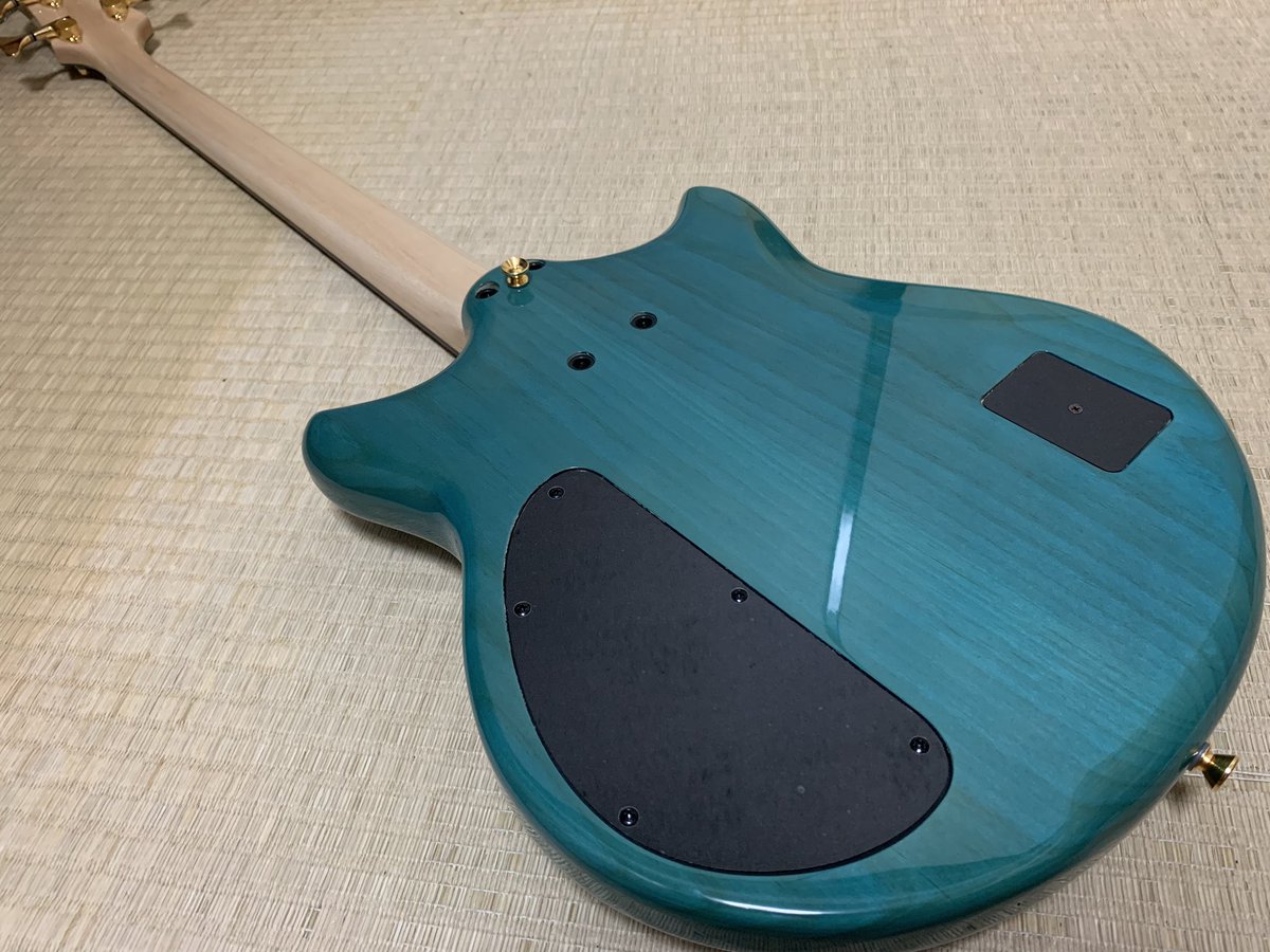 TOM16039221's tweet photo. 1⃣️6⃣️ Phoenix SG Short Bolt-on

#Phoenix #エレキベース #鳴瀬喜博 #ベース https://t.co/V3WvULWkIP