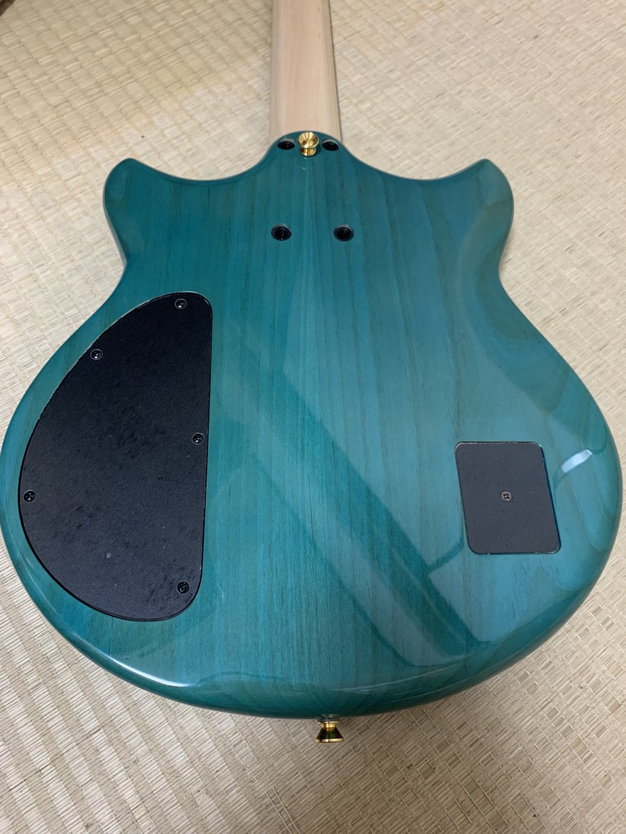 TOM16039221's tweet photo. 1⃣️6⃣️ Phoenix SG Short Bolt-on

#Phoenix #エレキベース #鳴瀬喜博 #ベース https://t.co/V3WvULWkIP