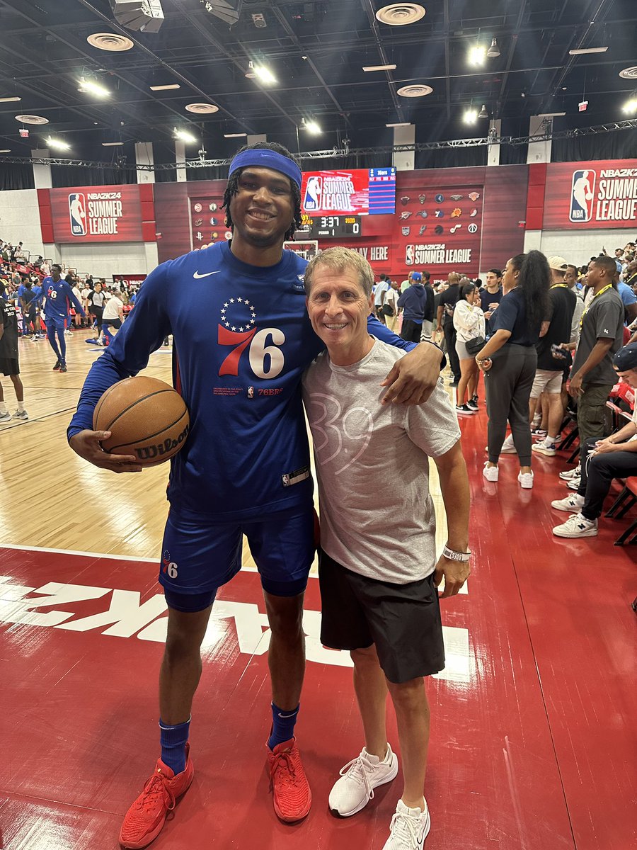 RT @EricPMusselman: Awesome watching @Rickythe4th in a  @sixers jersey at the @NBASummerLeague #ProHogs https://t.co/NW5GpHtIO6