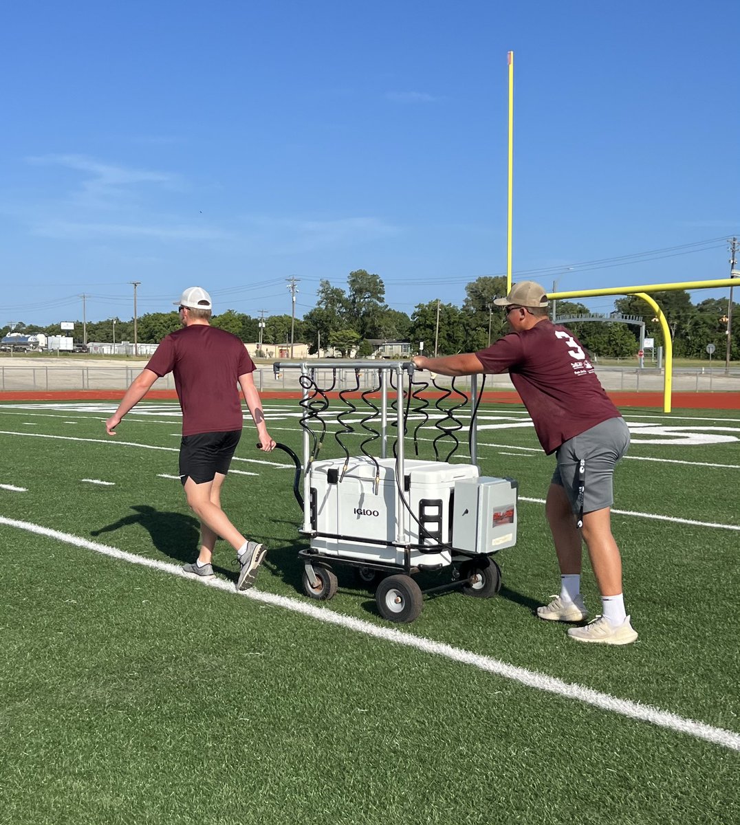 CoachLeviMonty's tweet photo. Appreciate the Big Brahmas serving and mentoring the Little Brahmas. @Laynegerke5 @jashaun_price 

#BrahmaFootballCamp2023
#Family

Hallettsville, Texas, America. https://t.co/ORuEY3gdo8