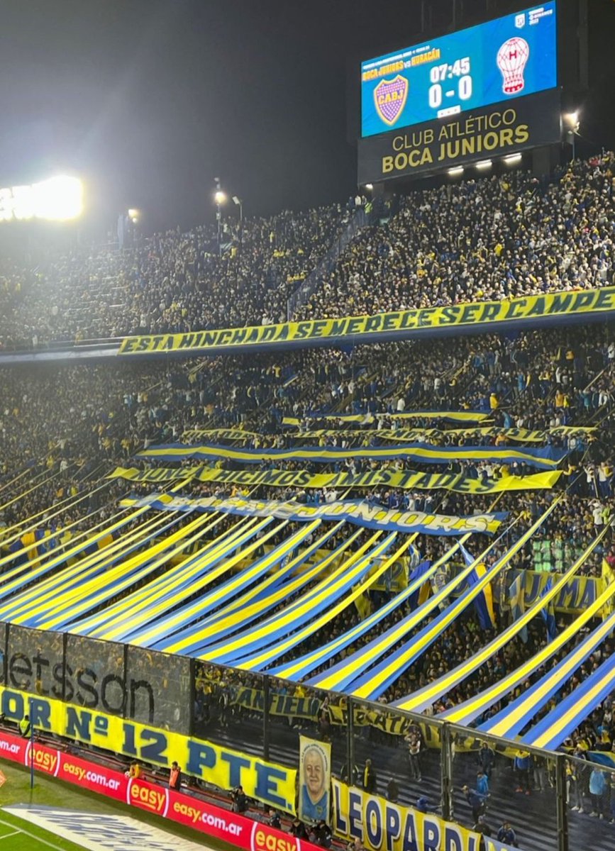 Lunes. 19:30 horas. A 2606 del puntero y frente al penúltimo. 
No, no es noticia. No es para publicarlo en todos. Es nuestra normalidad. La que nos caracteriza desde 1905 hasta hoy.