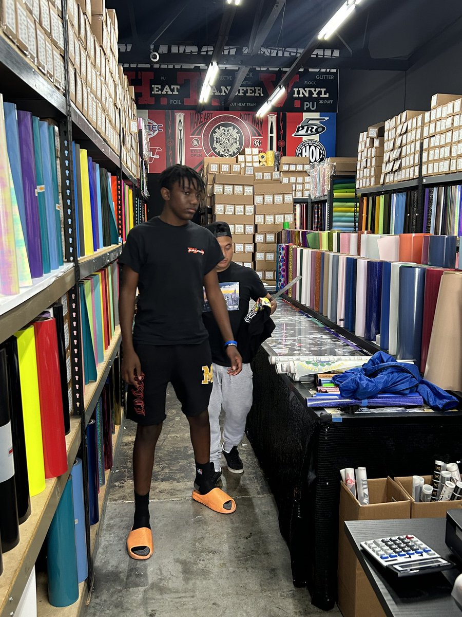 SeanAuguste's tweet photo. my baby started his clothing line today #2valid https://t.co/MHTr2erPnG