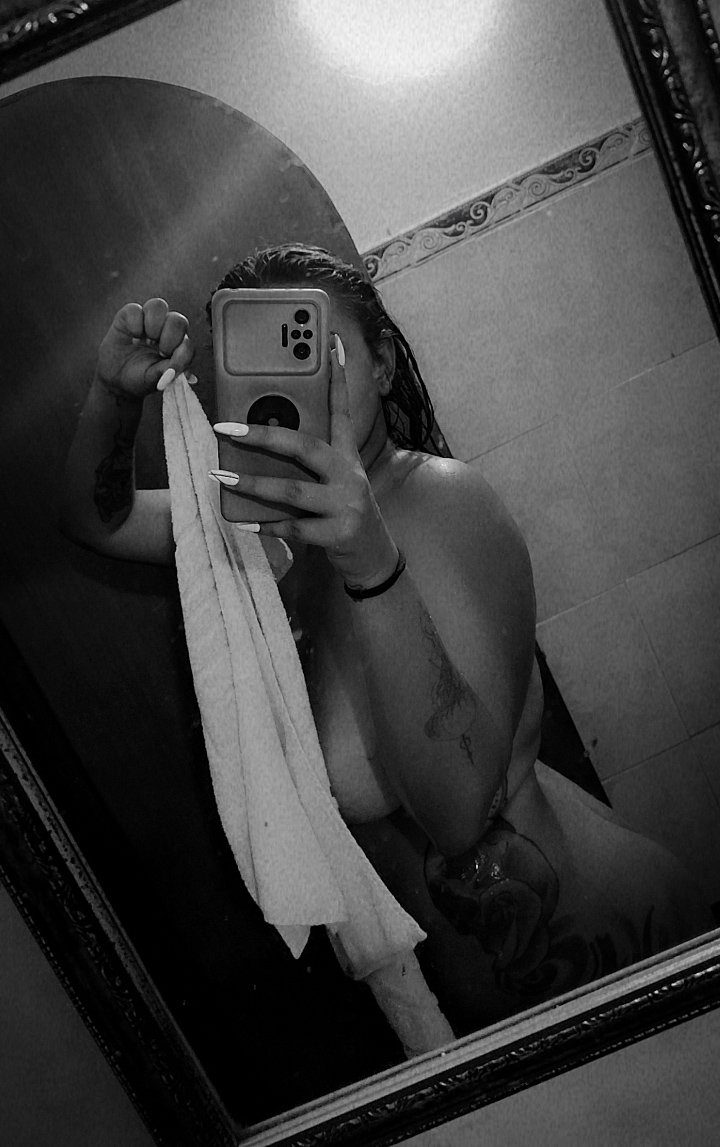 Hecates_19's tweet photo. Feliz inicio de semana 🔥 https://t.co/AC38qkdU4G