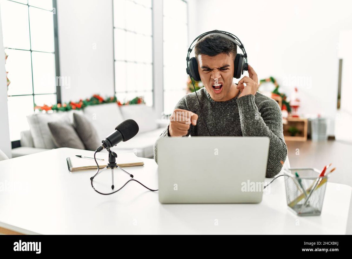 “NO BROS YOU HAVE TO UNDERSTAND THAT HE CANT STEAL HER FIRST WHEN YOU HAD THE EXTRA SPECIAL SUNSET MOMENT AT THE END OF THE DATE THIS BREAKS ALL OF THE ESTABLISHED ETIQU——“ #TheBachelorette