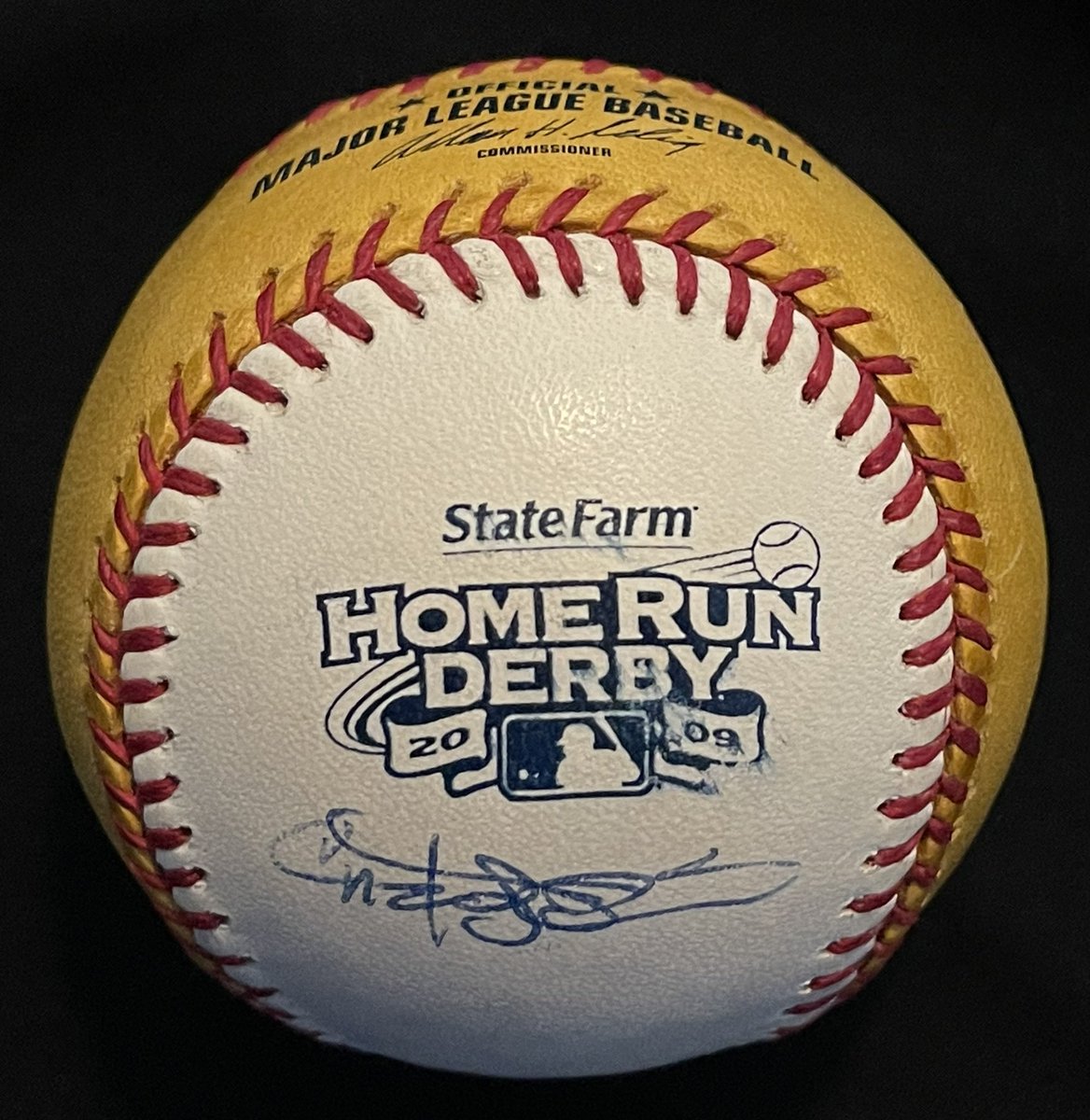 LeaguesBaseball's tweet image. Rays fan here. I really want Randy to win.