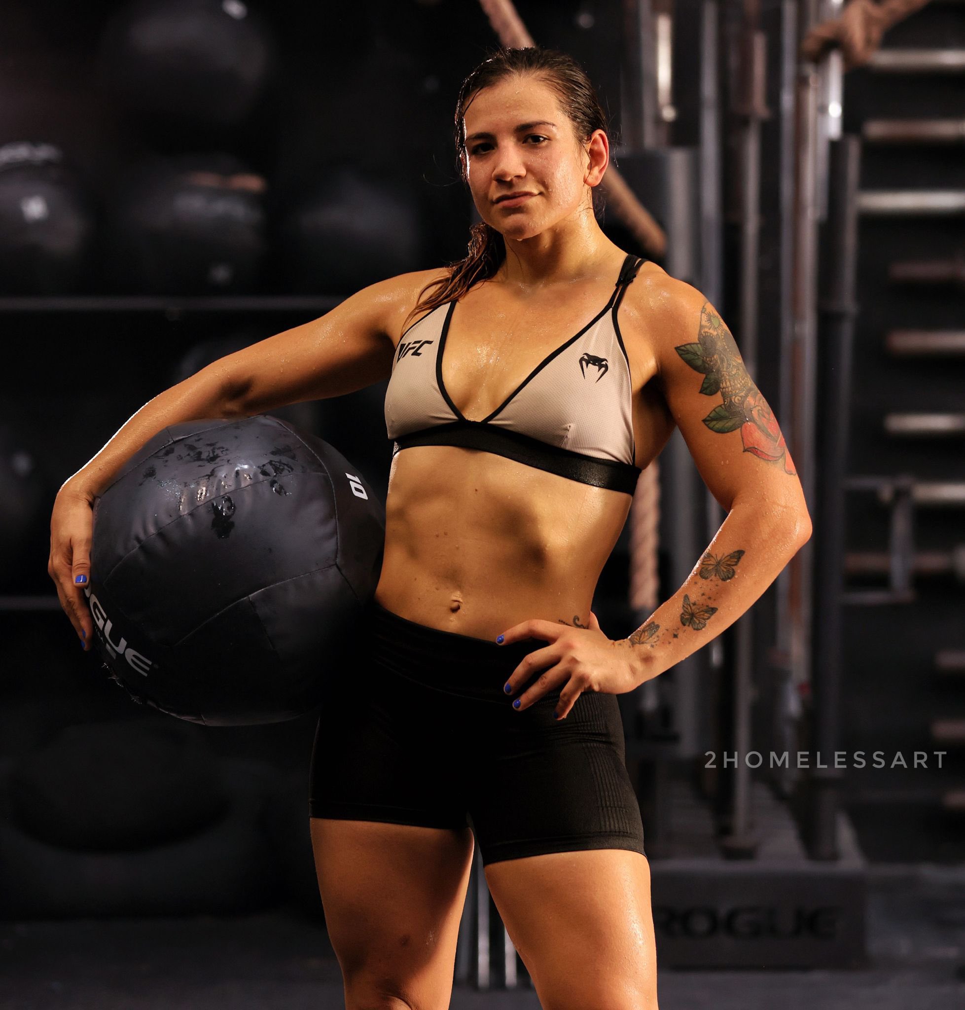 2. Ailin Perez Twerks On Beaten Opponent: Ufc Controversy Explodes - 4diavwf