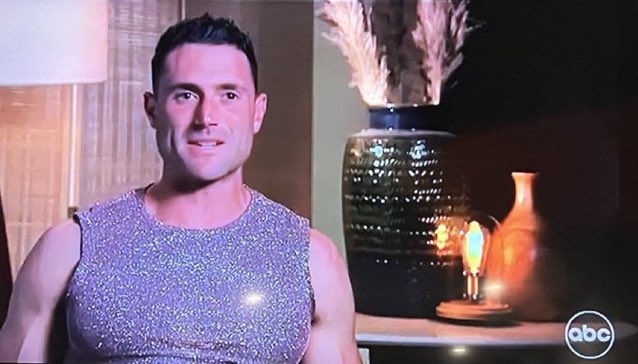 I’m a man. I hunt. I fish. I kill stuff. WHY WON’T WARRICK TALK TO ME #TheBachelorette