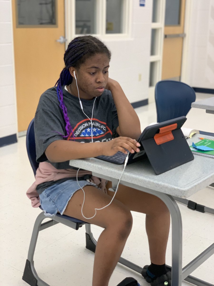 Tamara Mills tweet media