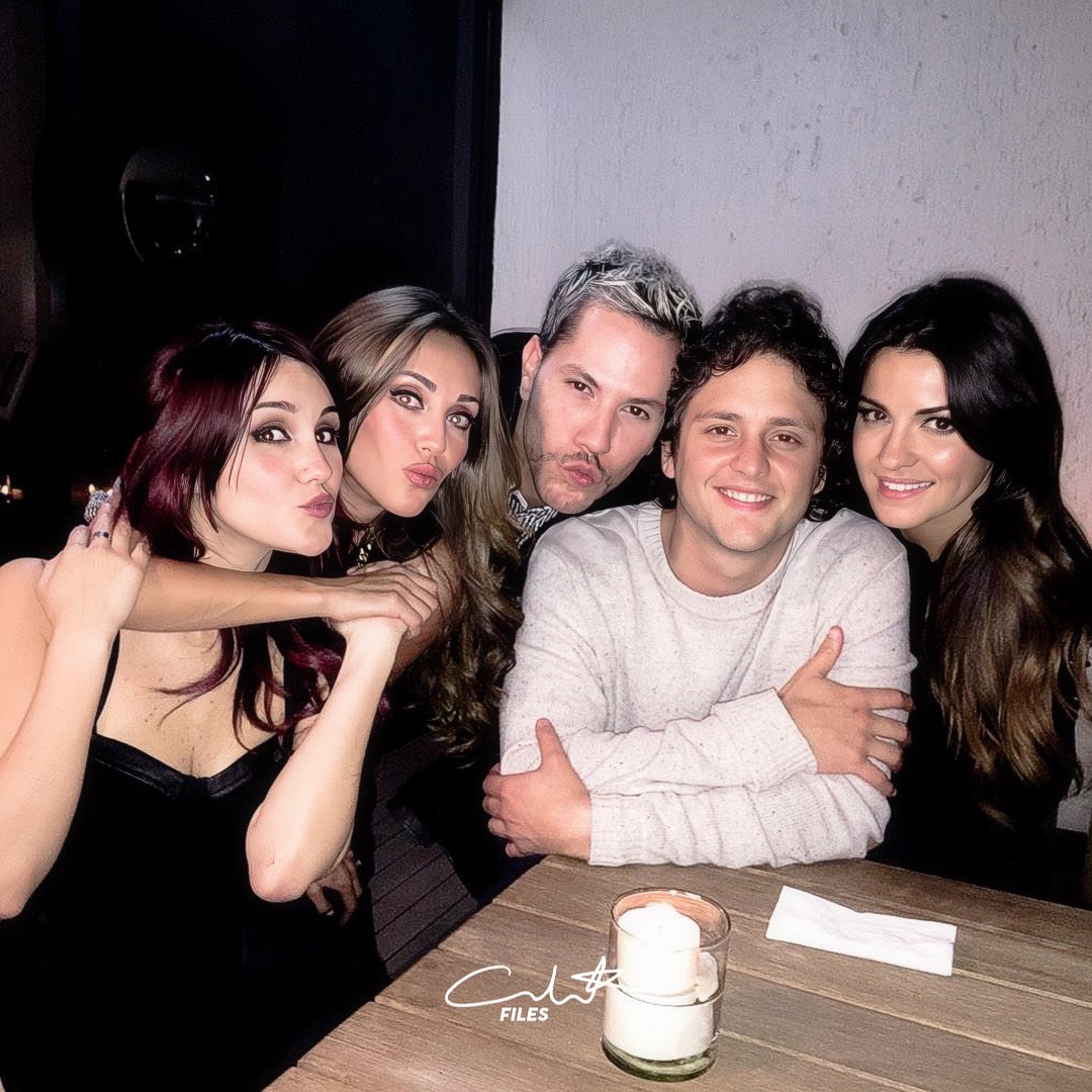 carolinda tweet media