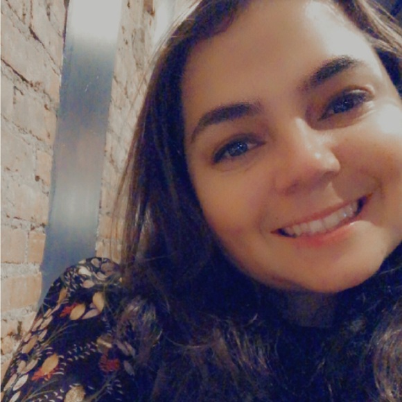 So good I had to share! Check out all the items I'm loving on <a href="/Poshmarkapp/">Poshmark</a> #poshmark #fashion #style #shopmycloset #christianlouboutin: posh.mk/JnbzOdjSkBb