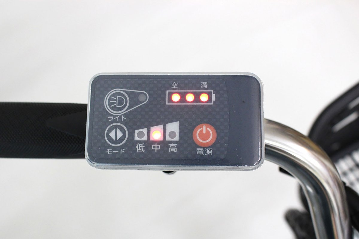 stayer_info's tweet photo. ノーパンクタイヤ装着の電動アシスト三輪自転車の取扱いを始めました。

ノーパンクタイヤなので空気入れは不要。

三輪自転車なので走行も安定、電動アシストなので高齢者の方にもお奨めです。

#電動アシスト三輪自転車 #ノーパンクタイヤ #ノーパンクタイヤ自転車 #activeplus #高齢者向け #災害時 https://t.co/kEEGsvhaMe
