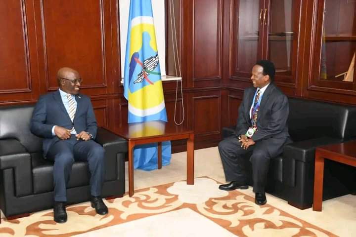 BUMAdventist1's tweet photo. Monday, July 10, 2023 after being received in the @MininterInfosBi Ministry of Interior, @ECDAdventist President Pr Dr Blasious Ruguri and Executive Secretary Pr Dr Musa Mitekaro have been recieved in the office of Prime Minister of @BurundiGov. It was for a great gratitude. https://t.co/upf9eJaCL8