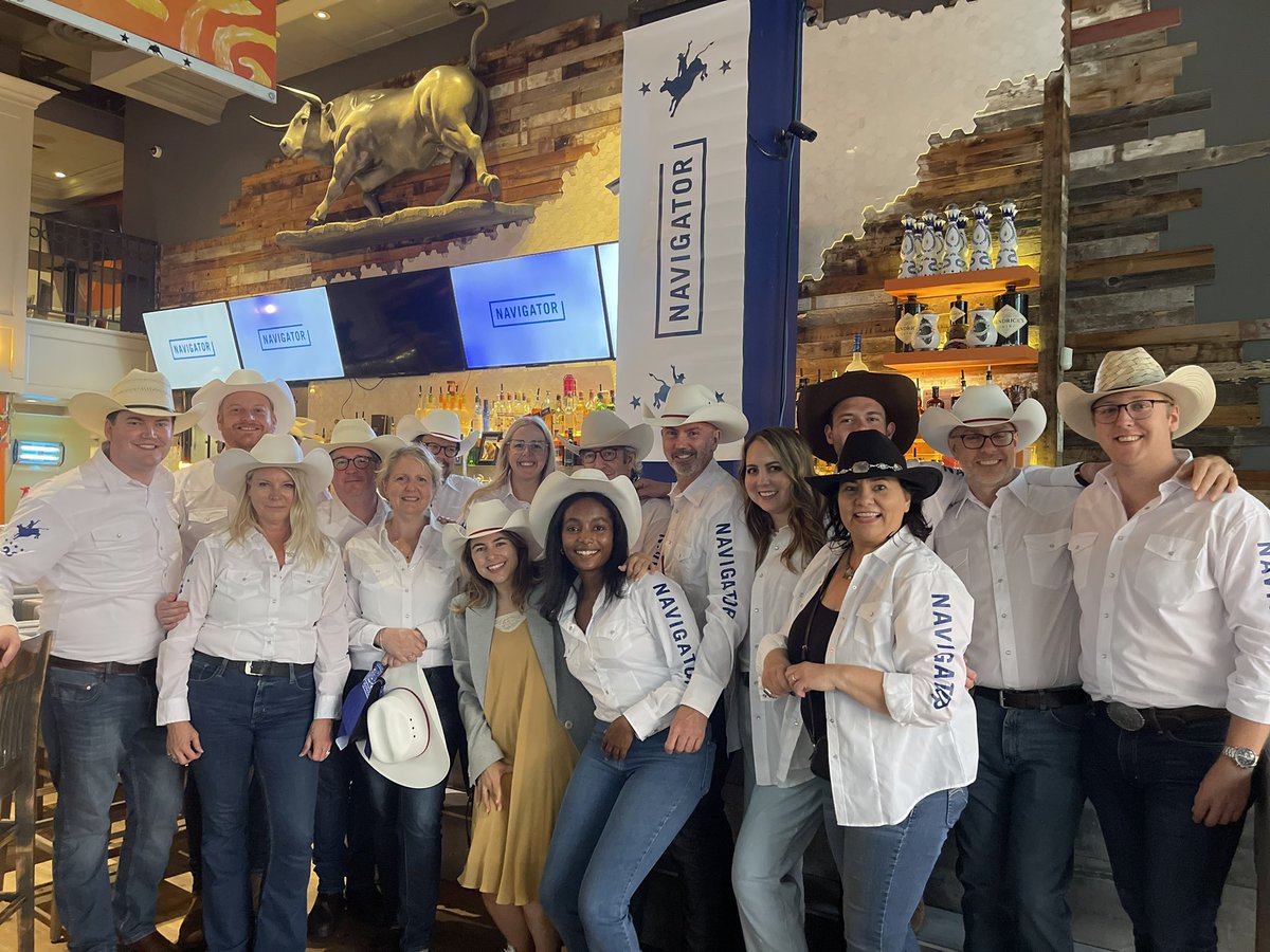 navltd's tweet photo. @navltd looks good in western wear! 
#NavDustUp #stampede2023 https://t.co/fnYZ3nTKOU