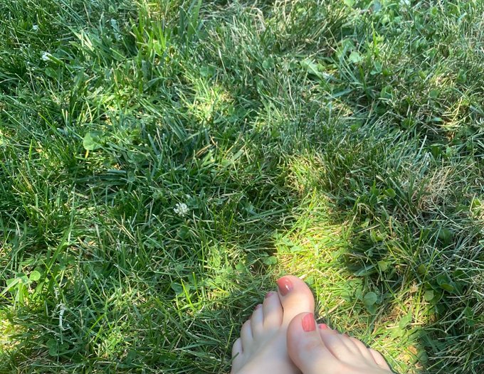 Sneak peak Add me on only fans! https://t.co/JERak0vv9k  #redhead #feetpic #feetfinder #feetfethish #FOOTFETİSH<a href="/tag/redhead"class="tags">#redhead</a><a href="/tag/footfetish"class="tags"><span>#footfetish</span></a><a href="/tag/findom"class="tags"><span>#findom</span></a><a href="/tag/nsfw"class="tags"><span>#nsfw</span></a><a href="/tag/payme"class="tags"><span>#payme</span></a><a href="/tag/paymyrent"class="tags"><span>#paymyrent</span></a><a href="/tag/feetpic"class="tags"><span>#feetpic</span></a>