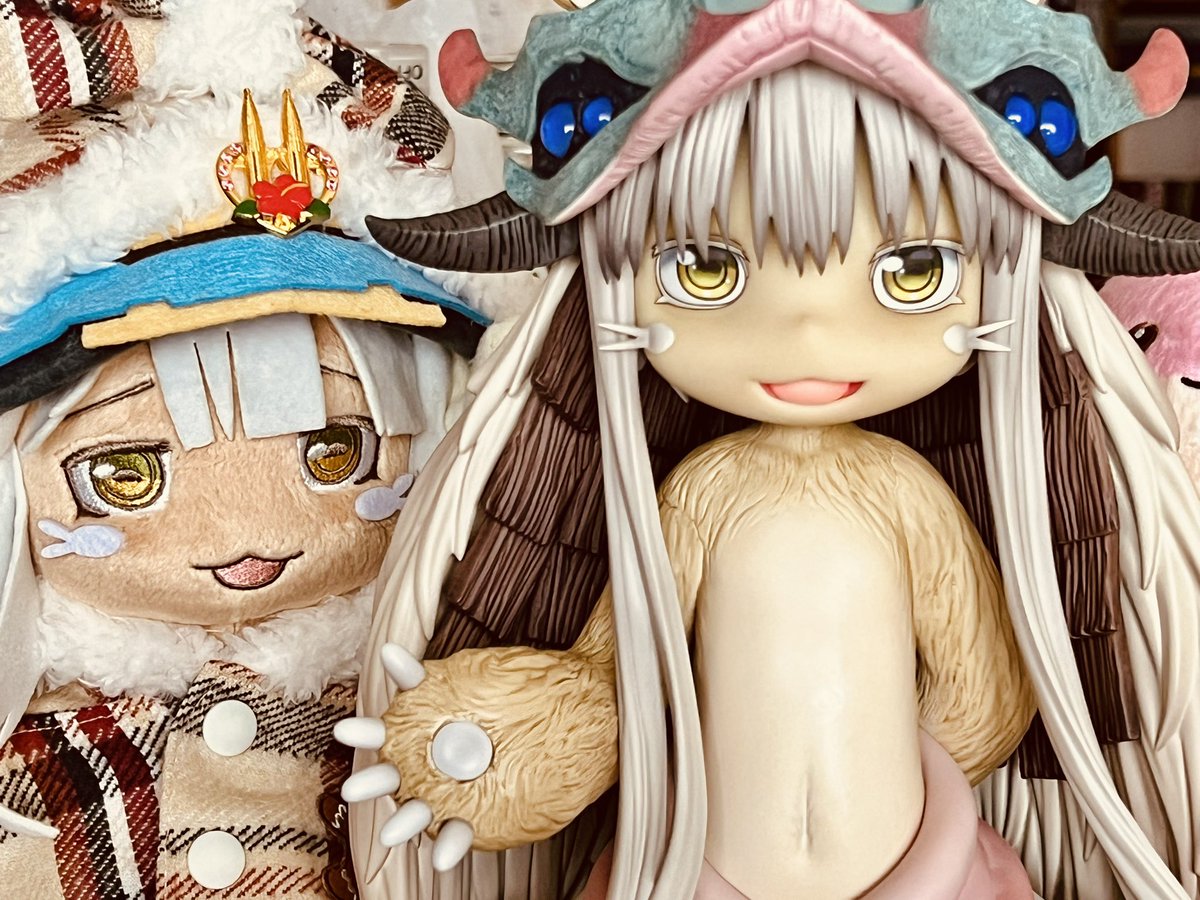 nanachi (made in abyss) whiskers furry yellow eyes 1other ears through headwear horizontal pupils animal ears  illustration images