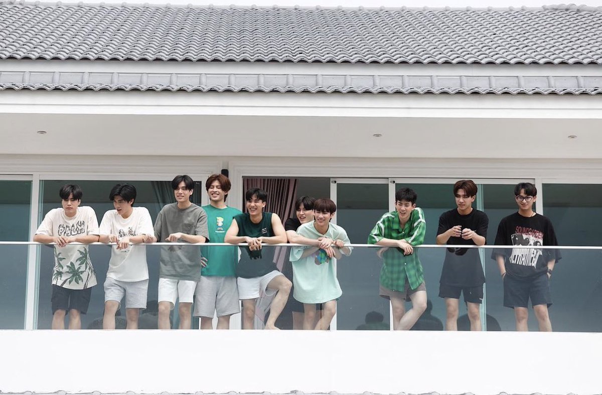 FourthOfficiall's tweet image. IG Post Update [11072023] : zaepaysnaps

พี่โฟ้ดดดดดดดดด 😍🫶🏻💕
#ไม่ไหวบอกแบรนด์missionEP1 

@tawattannn 
#Fourthnattawat 
#โฟร์ทณัฐวรรธน์